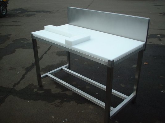 Cutting table.jpg