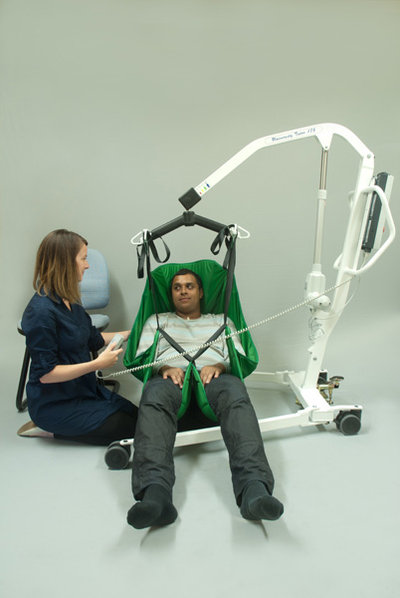 tutor_folding_hoist.jpeg