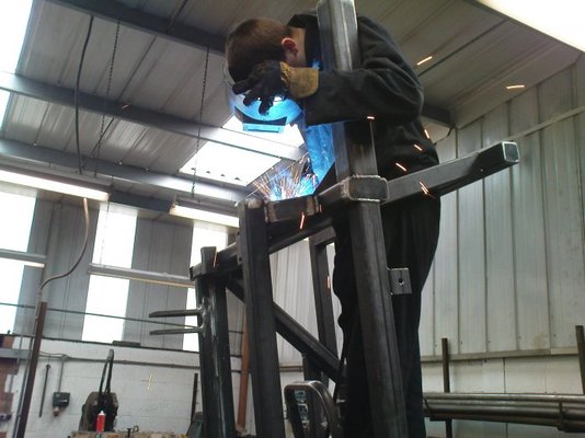me welding placement pro 2.jpg