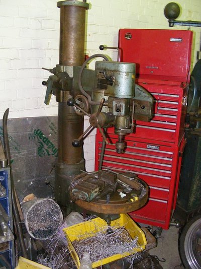 Radial drill.jpg