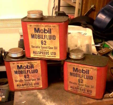 Mobil 62.jpg