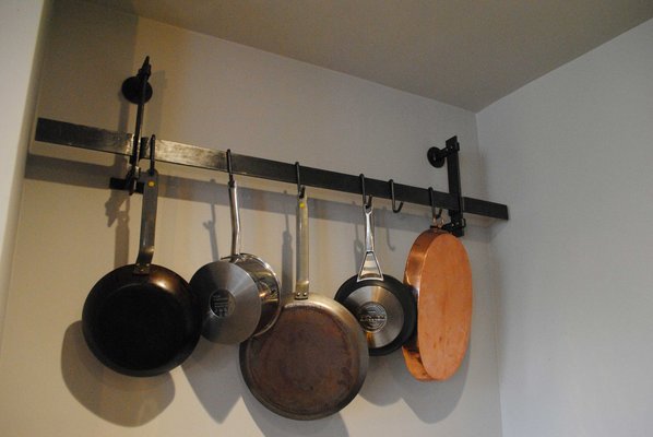 Pot-rail-001a.jpg