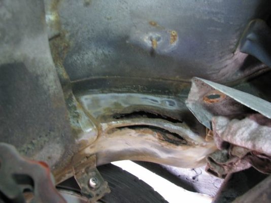 chassis1.jpg chassis1.jpg