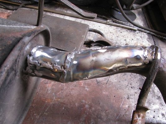exhaust2.jpg exhaust2.jpg