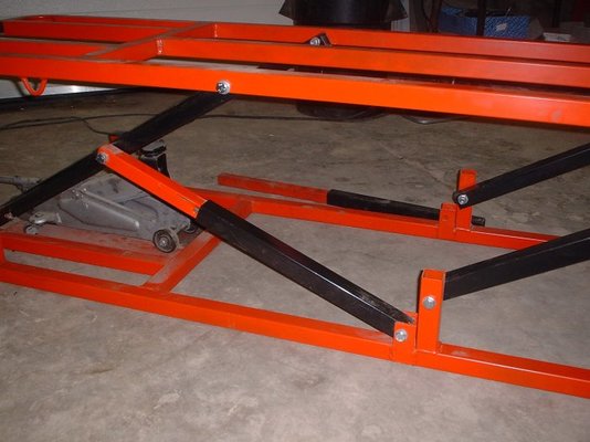 Lift strut.jpg