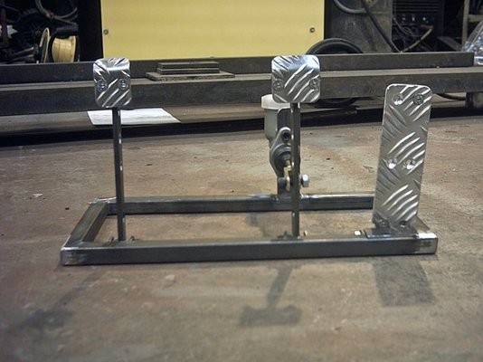 adj pedal box.jpg