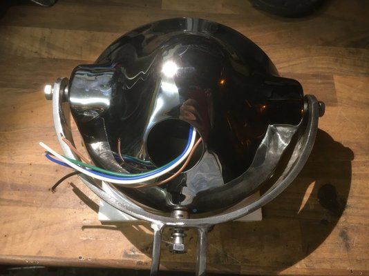 headlight rear.jpg
