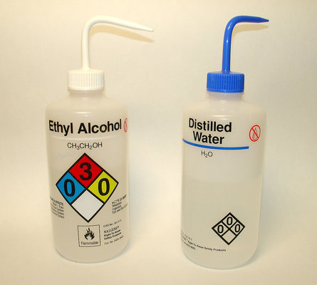 Wash bottle.jpg
