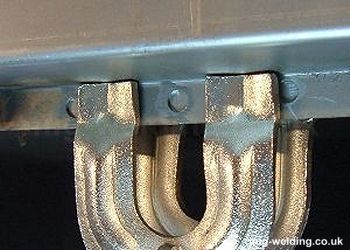 Plug welding clamp
