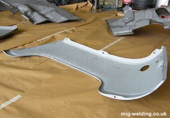 Sandblasted outer wing panel